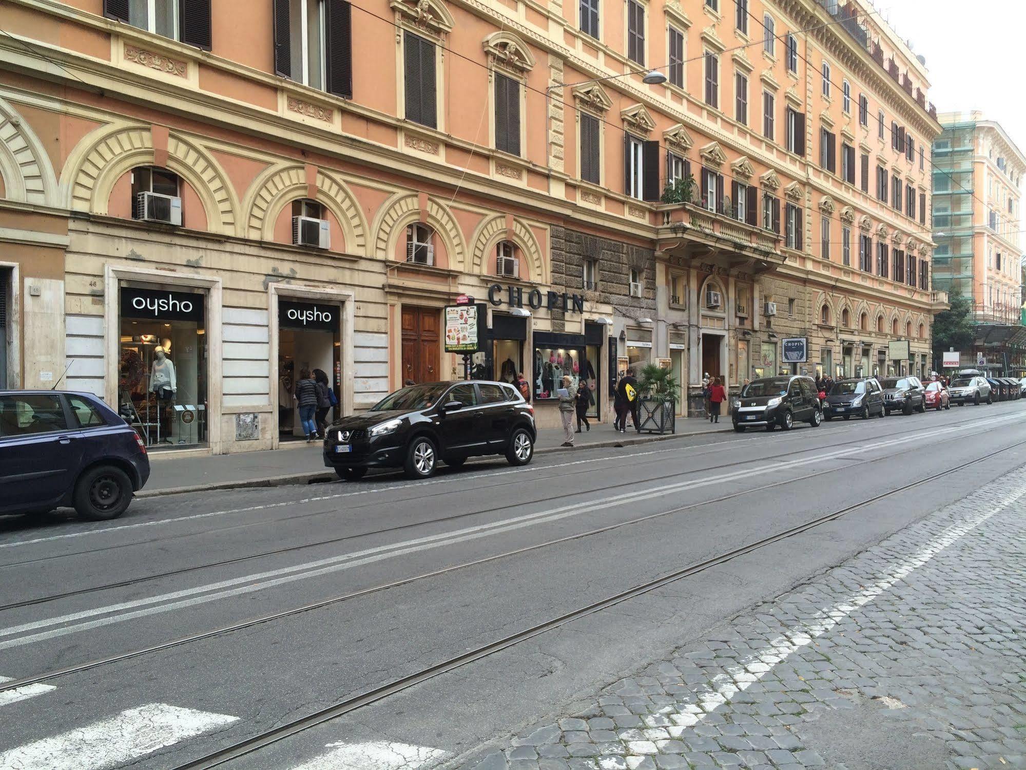 I Prati Di Roma Suites エクステリア 写真
